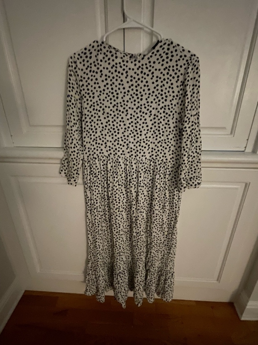 Zara White/Black dot Print dress